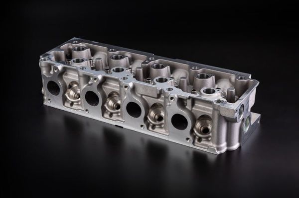 Opel Vectra A 2.0 8V Benzinli Silindir Kapağı