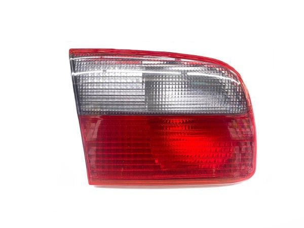 Opel Omega B 1996 Model Sonrası Sol İç Stop Lambası İthal