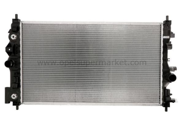 Opel Astra J 1.4 / 1.6 Benzinli Otomatik Vites Su Radyatörü (2010 Model Ve Sonrası)