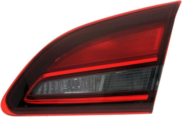 Opel Astra J Sedan Sağ İç Stop Lambası