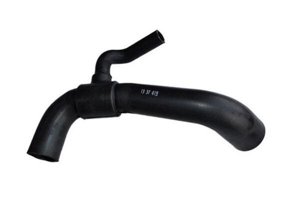 Opel Corsa B Radyatör Alt Hortumu